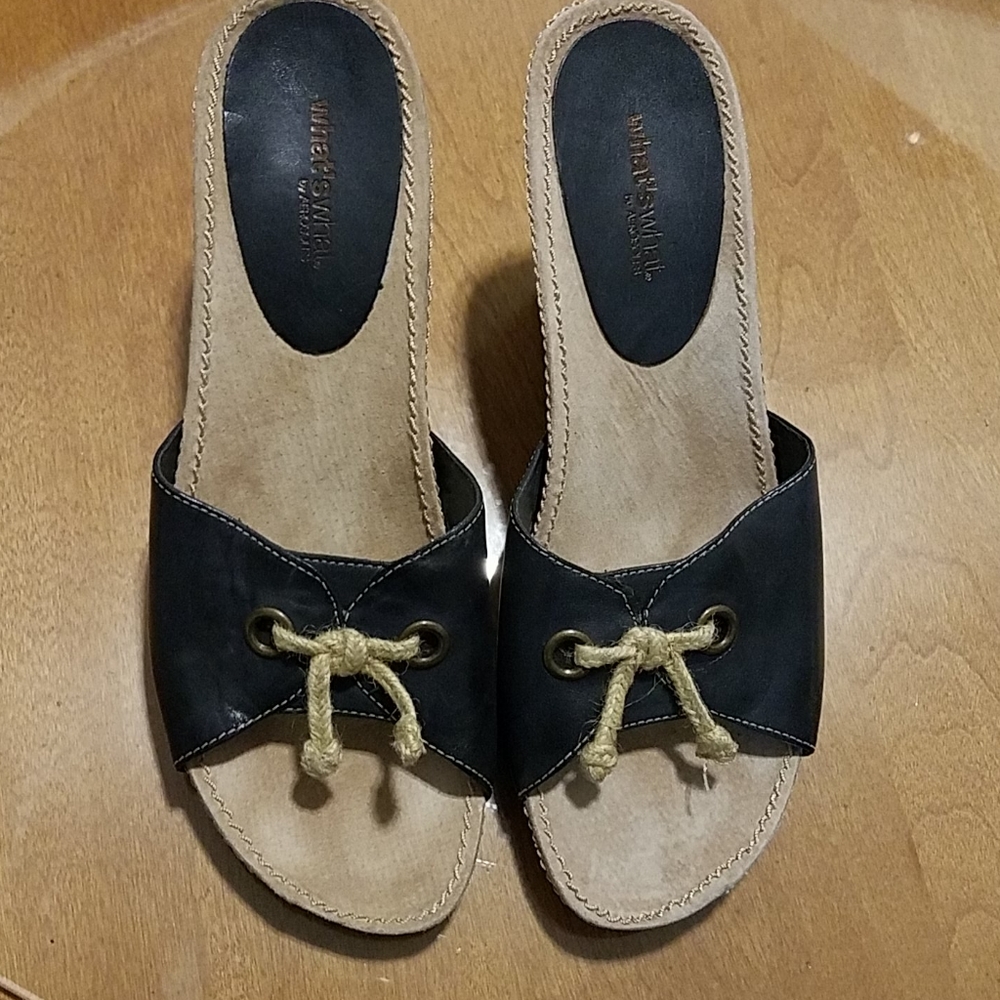 What's what by Aerosole shoes